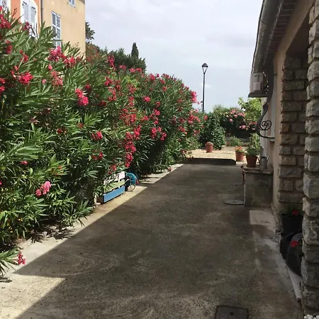 Bed & Breakfast La Maison Du Bonheur